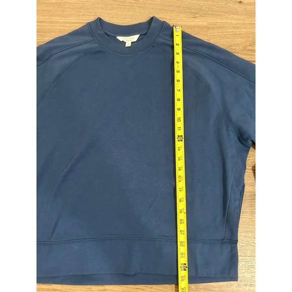 Earth Yoga Tunic Sweatshirt M Oversized Activewear Sustainable Blue Womens NWOT - Picture 4 of 12